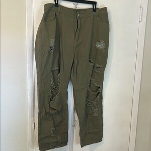 Green Straight Leg Pants with Distressed